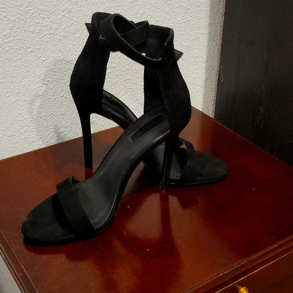 Forever 21 Black Heels